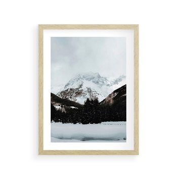 Plakat w ramie 30x40 - W Cieniu Śnieżnych Szczytów - górski krajobraz, zima - rama drewno