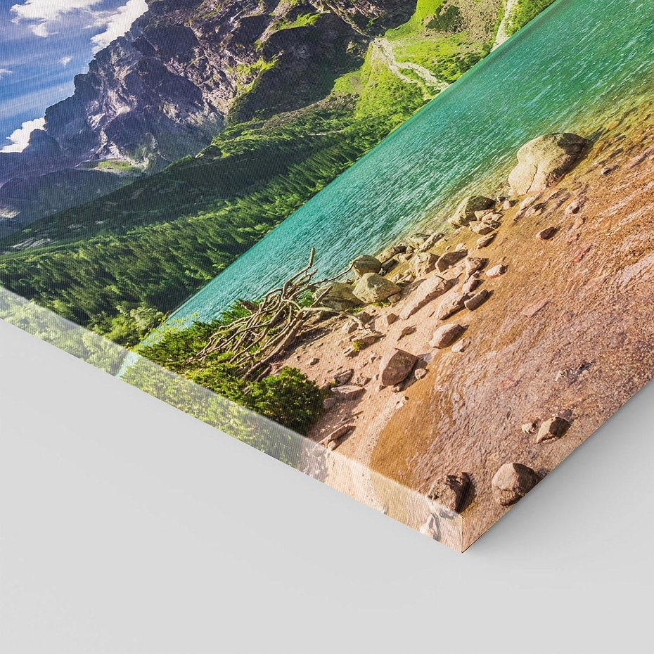 Obraz na płótnie 60x60 - Urok gór i jezior - góry, jezioro