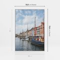 Obraz w ramie 50x70 - Wibracje Miejskiego Klimatu - Dania, Kopehaga - rama biała