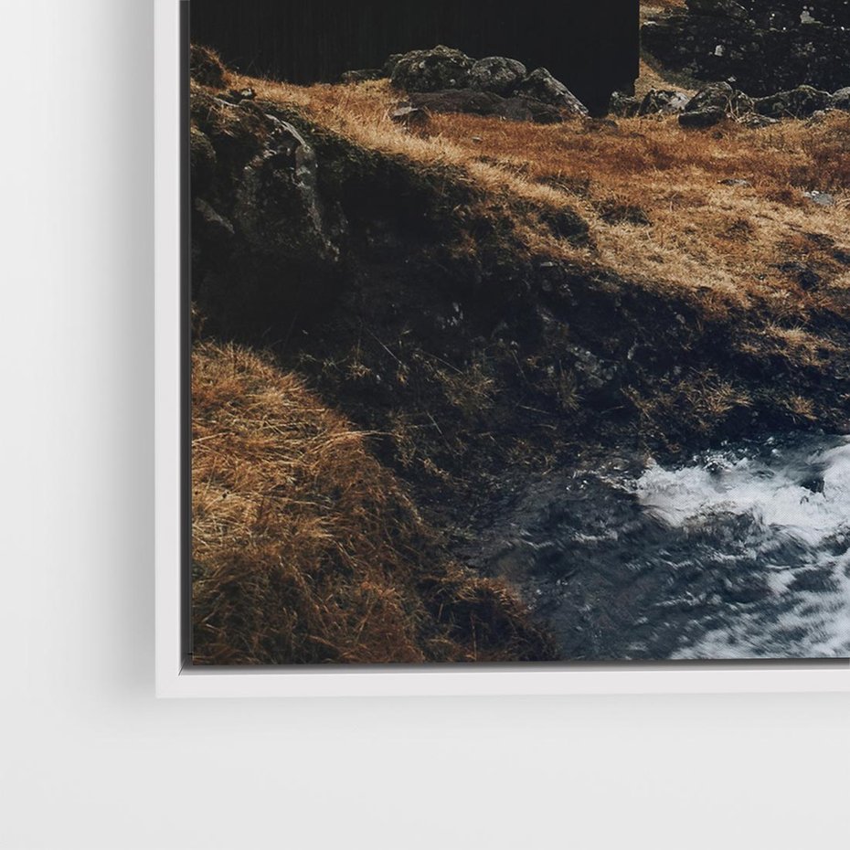 Obraz w ramie 50x50 - Spokój Natury - skandynawski, pejzaż - rama biała