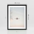 Plakat w ramie 30x40 - W Powietrzu: Samolot na Niebie - samolot w przestworzach, samolot na niebie - rama czarna