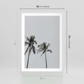Plakat w ramie 50x70 - Tropikalny Raj: Palmy i Niebo - palmy, niebo - rama biała