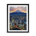 Plakat w ramie 50x70 - Miasto na Górnym Horyzoncie - miasto, góry - rama czarna