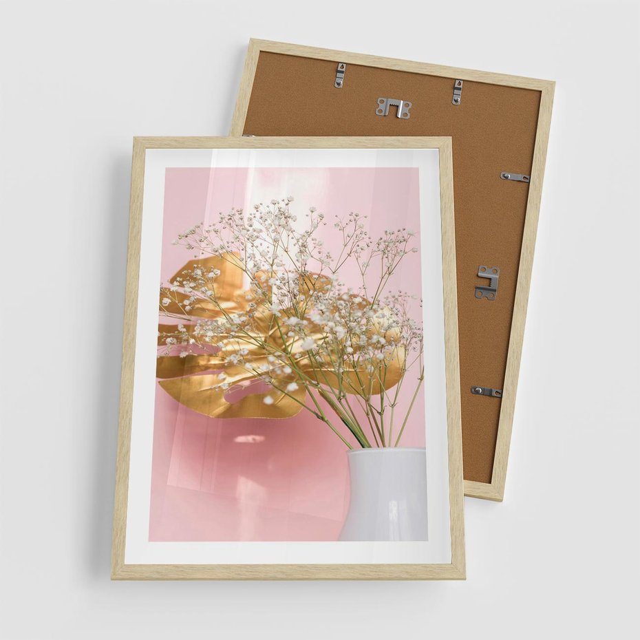Plakat w ramie 50x70 - Złoty Akcent - złoty liść montery, gipsówka - rama drewno