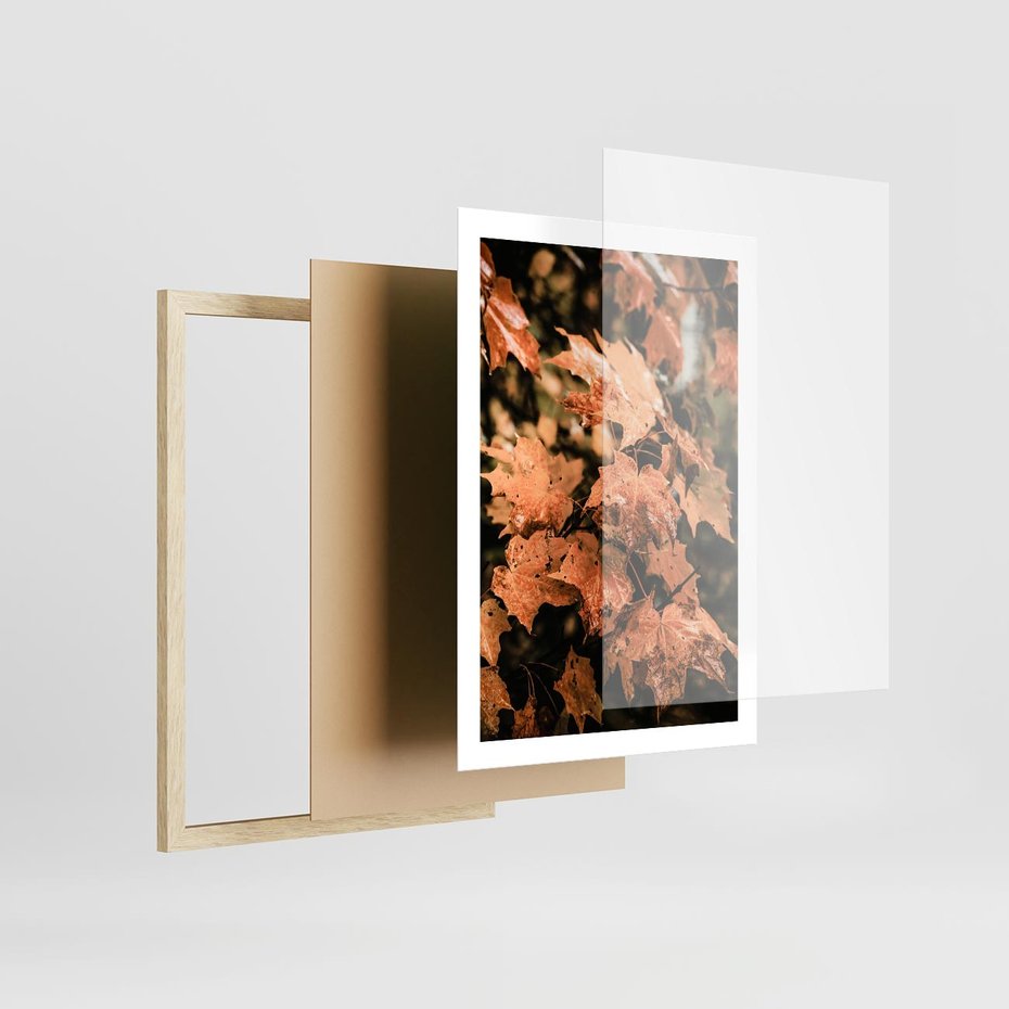 Plakat w ramie 50x70 - Ciepło Jesieni - jesienne pomarańczowe liśćie, jesień - rama drewno