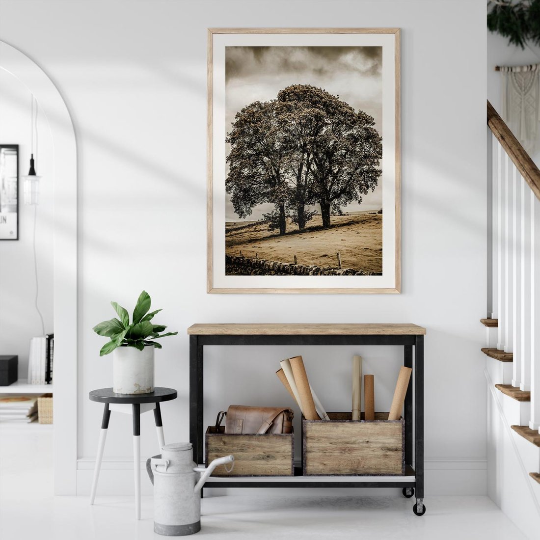 Plakat w ramie 30x40 - Spokojna Osamotniona Chwila - beżowe kolory, samotne drzewo na polu - rama drewno