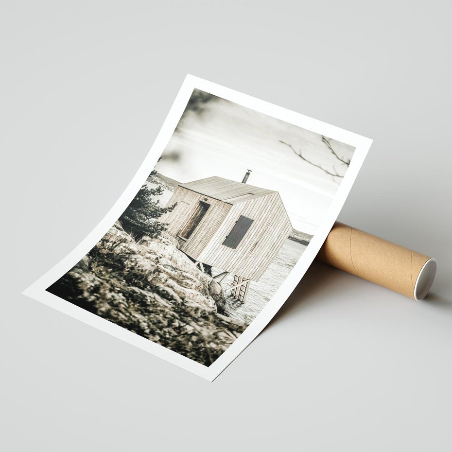 Plakat bez ramy 21x30 - Nostalgiczna Oaza - rustykalny domek, domek nad jeziorem