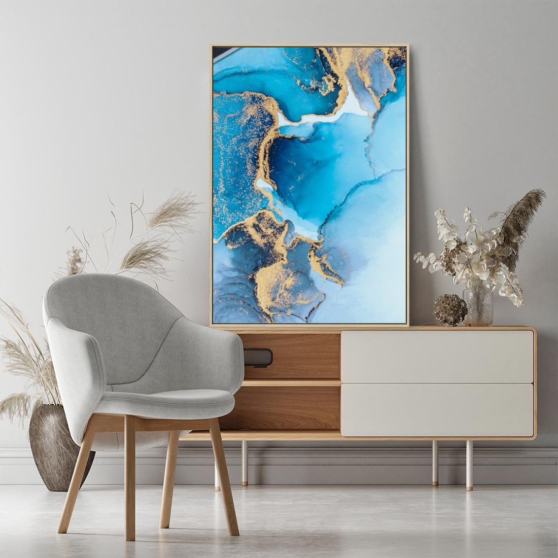 Obraz w ramie 50x70 - Elegancja i Wyrafinowanie - marmur, złoto - rama drewno