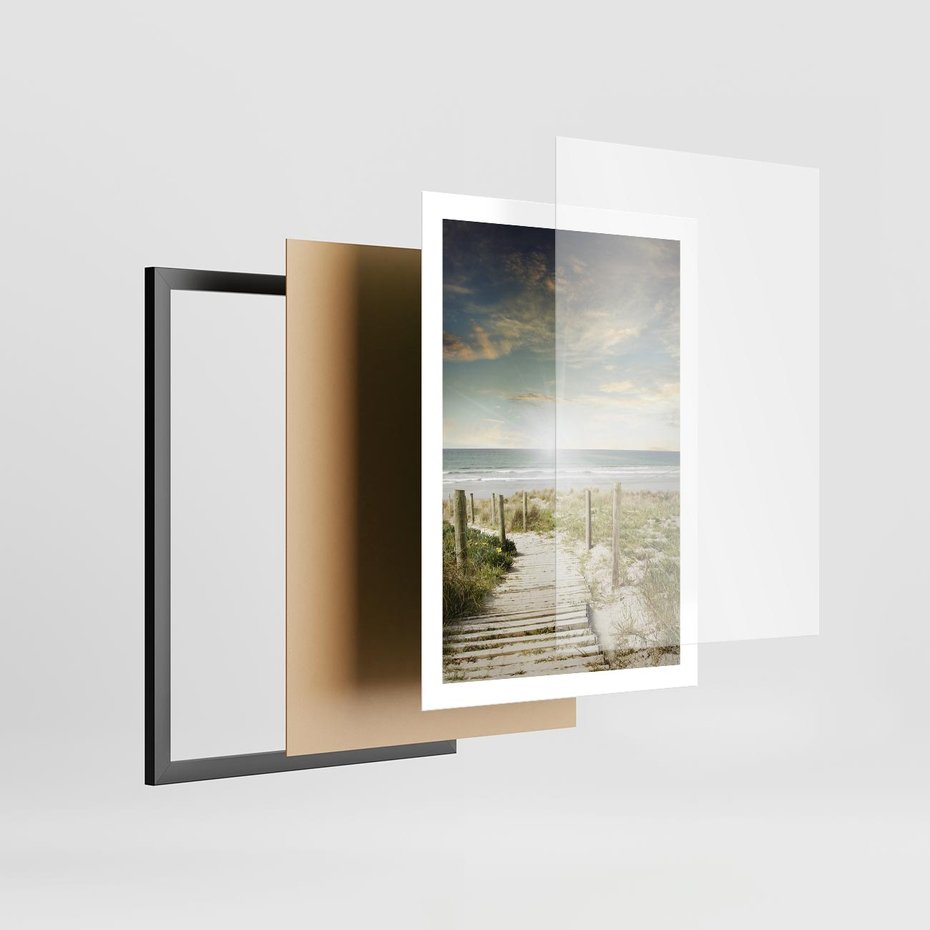 Plakat w ramie 50x70 - Błękitne morze na pomostach - morze, pomost - rama czarna