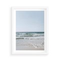 Plakat w ramie 50x70 - Spokój nad Brzegiem - plaża, morze - rama biała