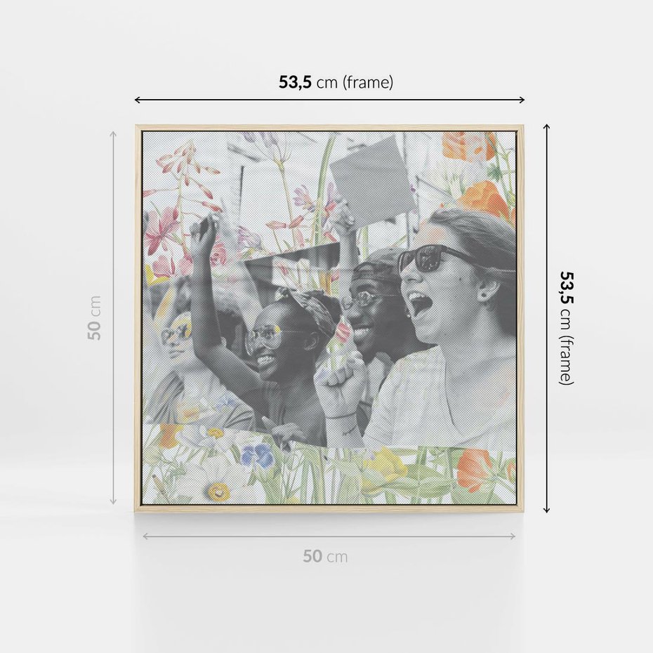 Obraz w ramie 50x50 - Księga zaklętych marzeń - kolaż, czarnobiałe zdjęcie wesołych młodych ludzi - rama drewno