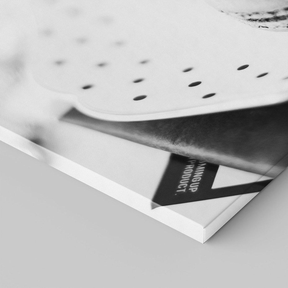 Obraz na płótnie 120x80 - Makaroniki w Szarości - czarno biała fotografia, plakat