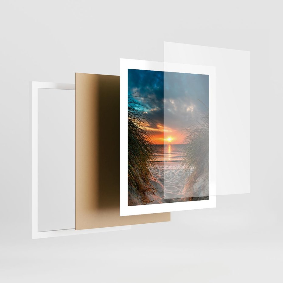 Plakat w ramie 40x50 - Magia zachodu słońca na plaży - zachód, słońca - rama biała