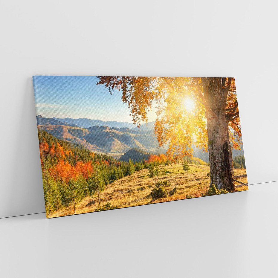 Obraz na płótnie 120x60 - Bliskość natury - góry, drzewo