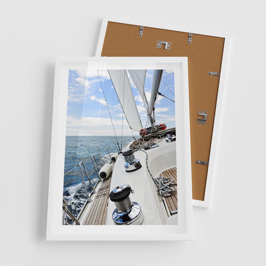 Plakat w ramie 50x70 - Moc żaglowca na pełnym morzu - żaglowiec, jacht - rama biała