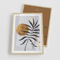 Plakat w ramie 50x70 - Grafika z Czarnym Liściem Palmy - czarny liść palmy, złóte kołó - rama drewno