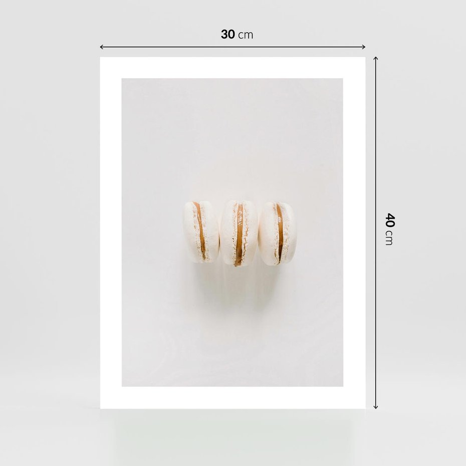 Plakat bez ramy 30x40 - Delikatność w Bieli - białe ciateczka. makaroniki, minimalistyczne zdjęcie