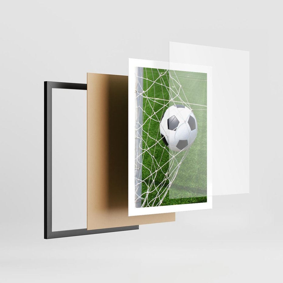 Plakat w ramie 50x70 - Namiętność Piłki i Gola - piłka nożna, gol - rama czarna