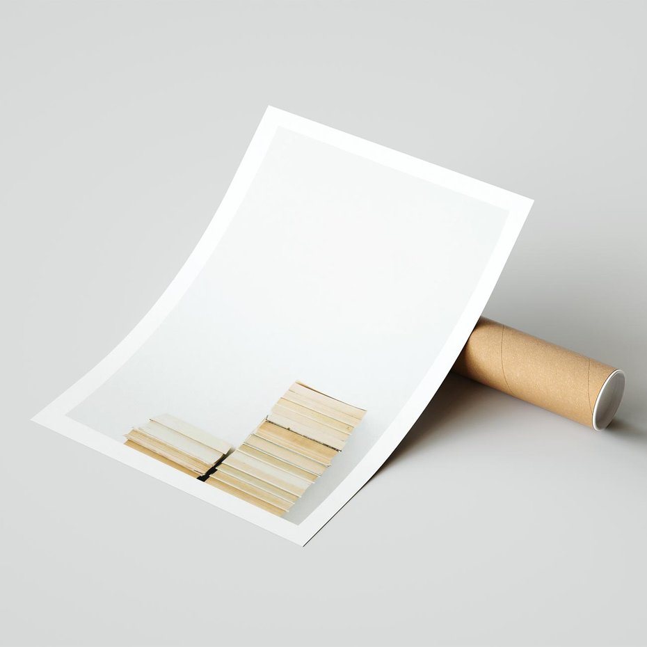 Plakat bez ramy 40x50 - Stos Zakurzonych Opowieści - stos książek, ksiązki na stosie