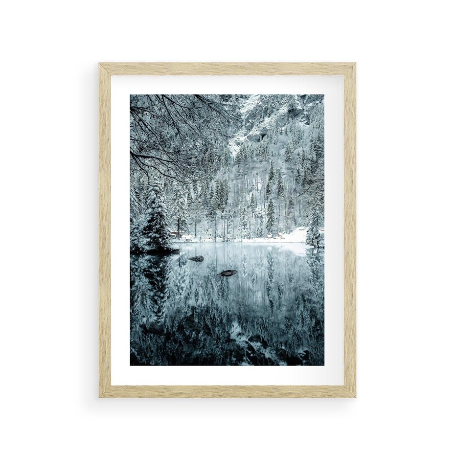 Plakat w ramie 30x40 - Zimowy Raj - zimowy górski krajobraz, jezioro w górach - rama drewno
