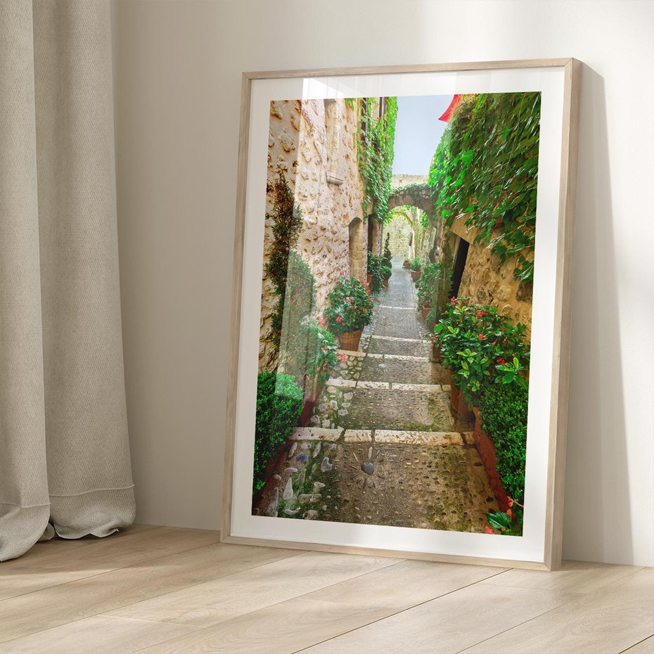 Plakat w ramie 40x50 - Magiczna podróż w głąb miasta - uliczka, perspektywa - rama drewno