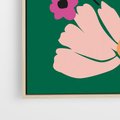 Obraz w ramie 50x50 - Rozbijające Echa - abstrakcyjne kwiaty, zielone tło - rama drewno
