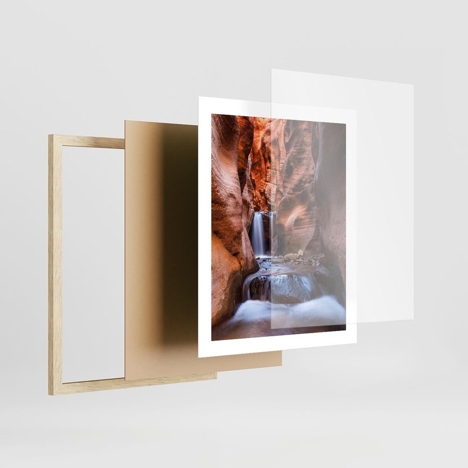 Plakat w ramie 40x50 - Tajemniczy świat jaskini i wodospadu - jaskinia, wodospad - rama drewno
