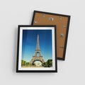 Plakat w ramie 40x50 - Ikoniczny symbol miasta - wieża, Eiffla - rama czarna