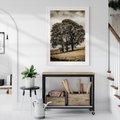 Plakat w ramie 40x50 - Spokojna Osamotniona Chwila - beżowe kolory, samotne drzewo na polu - rama biała