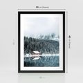 Plakat w ramie 30x40 - Biały Domek - domek w górach, zima - rama czarna