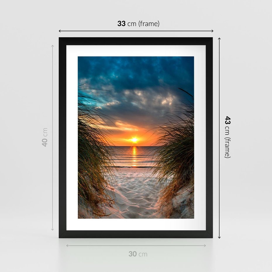 Plakat w ramie 30x40 - Magia zachodu słońca na plaży - zachód, słońca - rama czarna