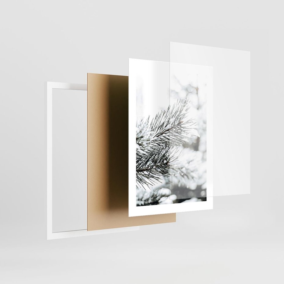 Plakat w ramie 30x40 - Chwila Zimowej Magii - iglasta gałązka, śnieg - rama biała