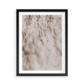 Plakat w ramie 50x70 - Cień Gałęzi - beżowa ściana, cień gałęzi - rama czarna