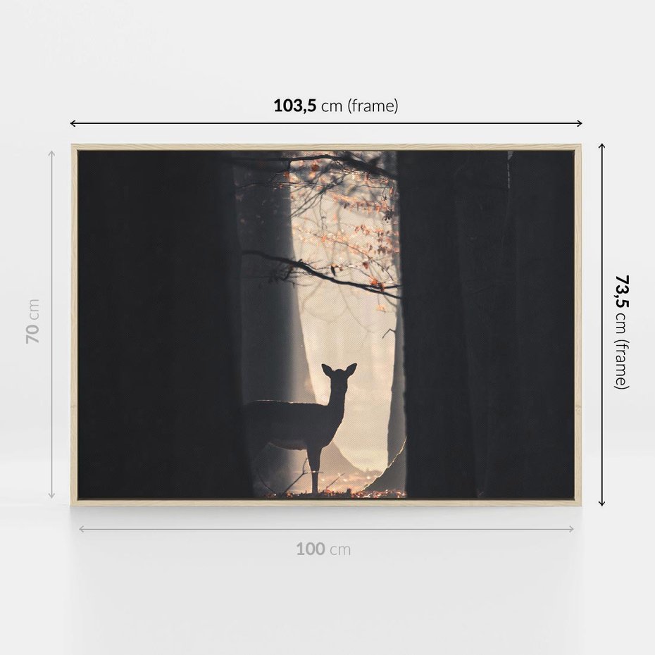 Obraz w ramie 100x70 - Sarnie Skoki - zdjęcie, klimatyczny las - rama drewno