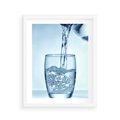 Plakat w ramie 40x50 - Chłodząca szklanka wody - szklanka, wody - rama biała