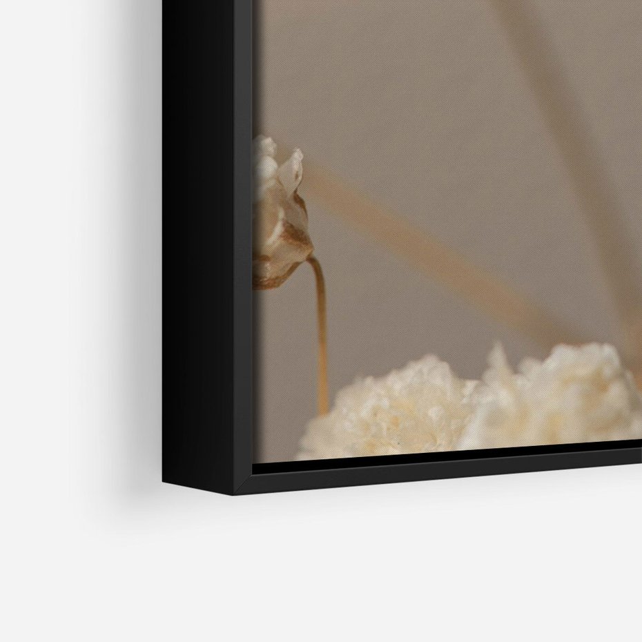 Obraz w ramie 70x100 - Subtelna gipsówka - gipsówka, suche - rama czarna