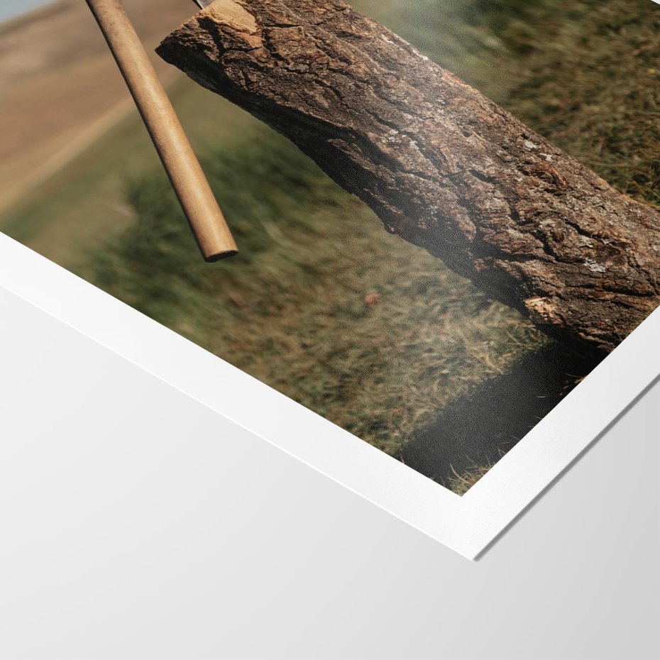 Plakat bez ramy 40x50 - Lasowa siła w drewnie - las, siekiera