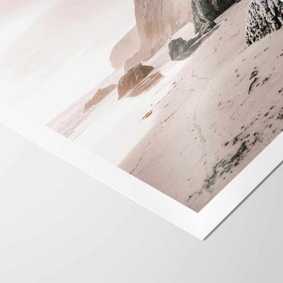 Plakat bez ramy 40x50 - Przybrzeżna Piękność - klify, skały nad morzem