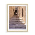 Plakat w ramie 50x70 - miasto w innej odsłonie - uliczka, perspektywa - rama drewno
