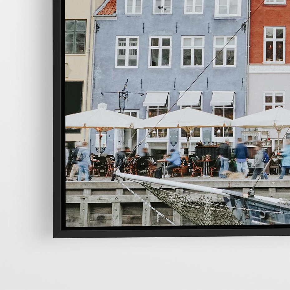 Obraz w ramie 50x50 - Miejska Dynamika - Dania, Kopehaga - rama czarna