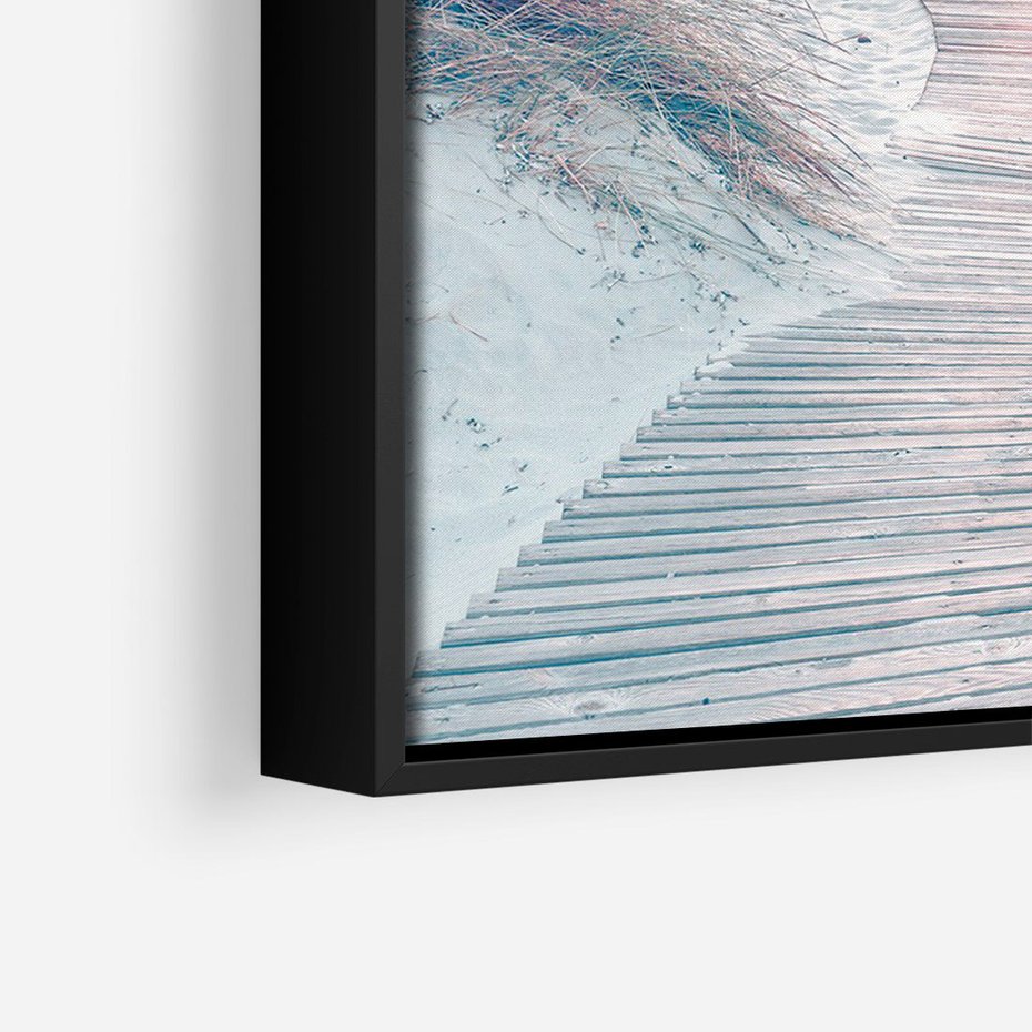 Obraz w ramie 50x70 - Magia Zachodu Słońca - fotografia, stonowane kolory - rama czarna