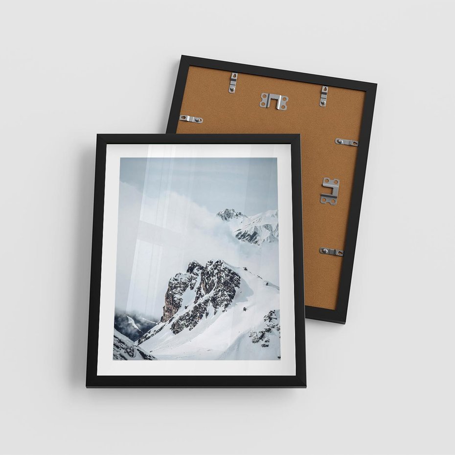 Plakat w ramie 40x50 - Górski Majestat - górskie szczyty pod śniegiem, górski krajobraz - rama czarna