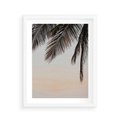 Plakat w ramie 40x50 - Tropikalna Harmonia - palmy na tle nieba - rama biała