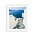 Plakat w ramie 40x50 - Malowniczy urok wyspy - Santorini, schodki - rama biała