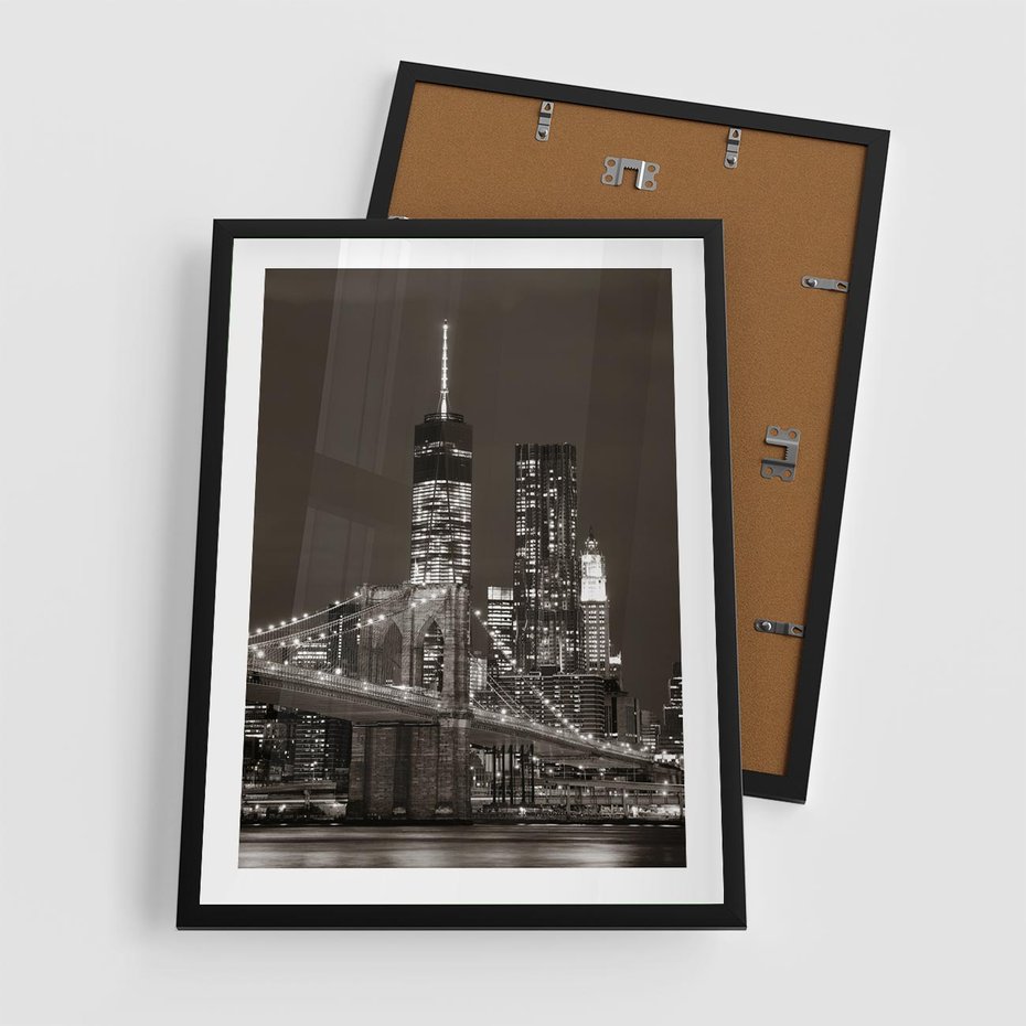 Plakat w ramie 50x70 - Magia miasta nocą - miasto, noc - rama czarna