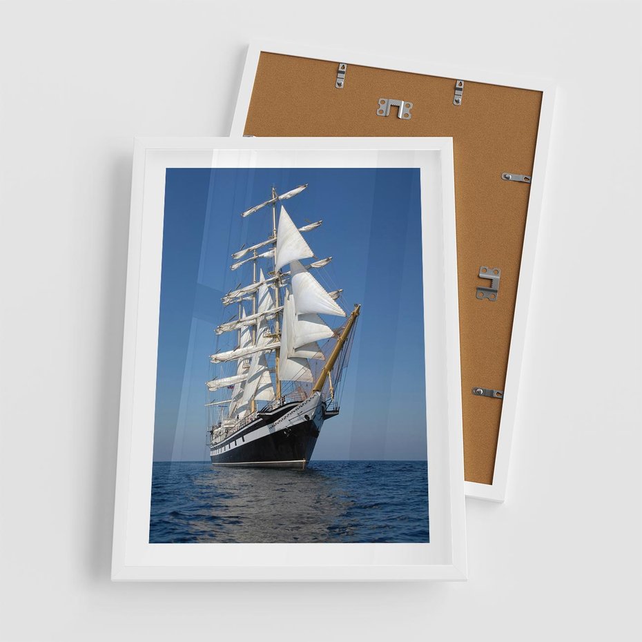 Plakat w ramie 50x70 - Podróż na Żaglowcu Przygody - żaglowiec, podróż - rama biała