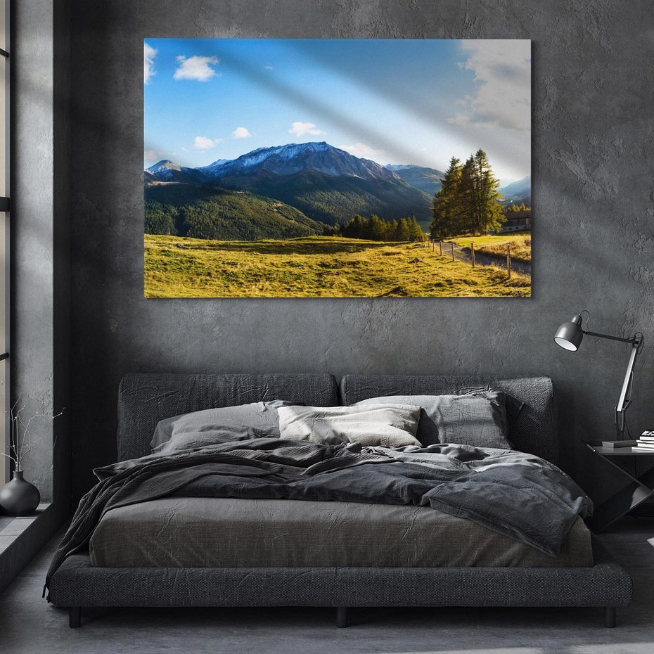 Obraz na płótnie 120x80 - Górski pejzaż: łąka i szczyty - góry, łąka