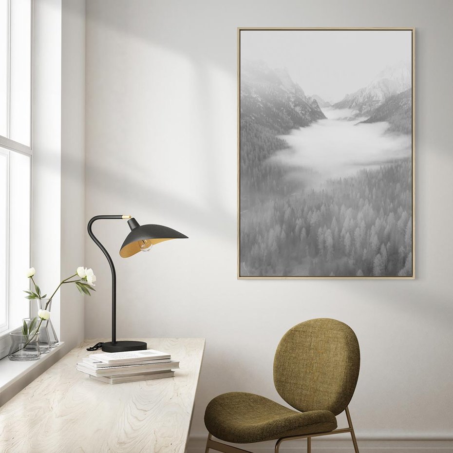 Obraz w ramie 50x70 - Szare Góry - zamglony krajobraz, las - rama drewno