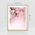 Plakat w ramie 40x50 - Kwitnąca wiśnia: delikatność natury - kwitnąca, wiśnia - rama drewno