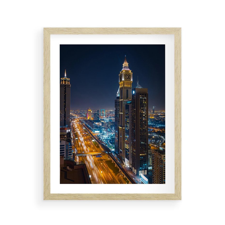 Plakat w ramie 40x50 - Nocna magia - miasto, noc - rama drewno